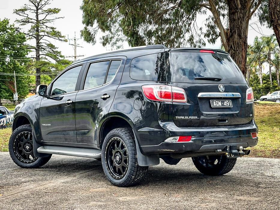 Images Ozzy Tyres Ferntree Gully