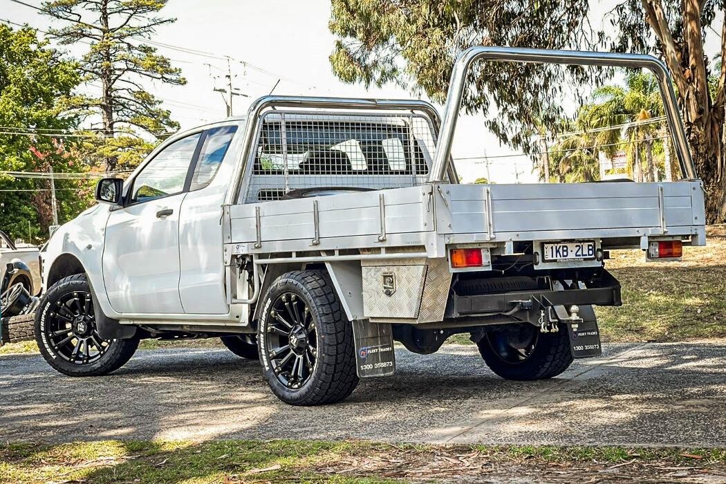 Images Ozzy Tyres Ferntree Gully