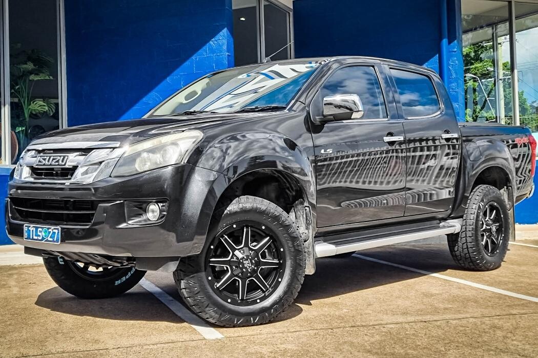 Images Ozzy Tyres Ipswich | Wheels, Tyres, 4X4 Wheels, Suspension Bundamba ??