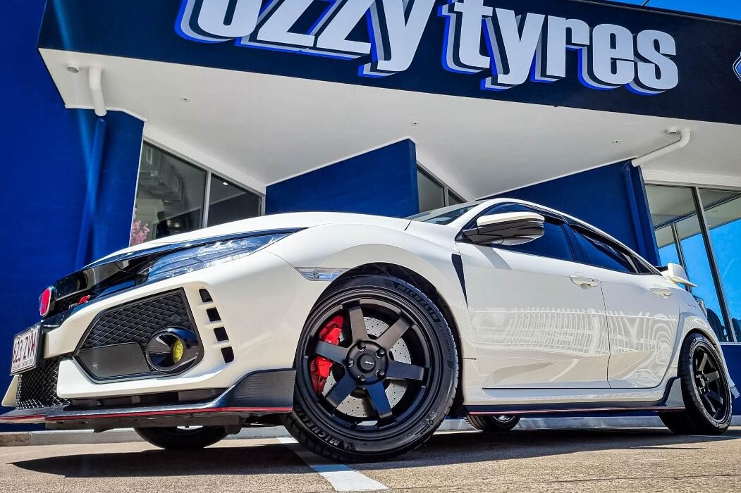 Images Ozzy Tyres Ipswich | Wheels, Tyres, 4X4 Wheels, Suspension Bundamba ??