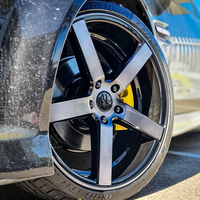Images Ozzy Tyres Ipswich | Wheels, Tyres, 4X4 Wheels, Suspension Bundamba ??