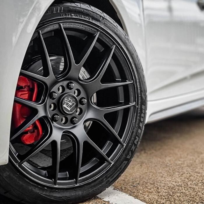 Images Ozzy Tyres Ipswich | Wheels, Tyres, 4X4 Wheels, Suspension Bundamba ??