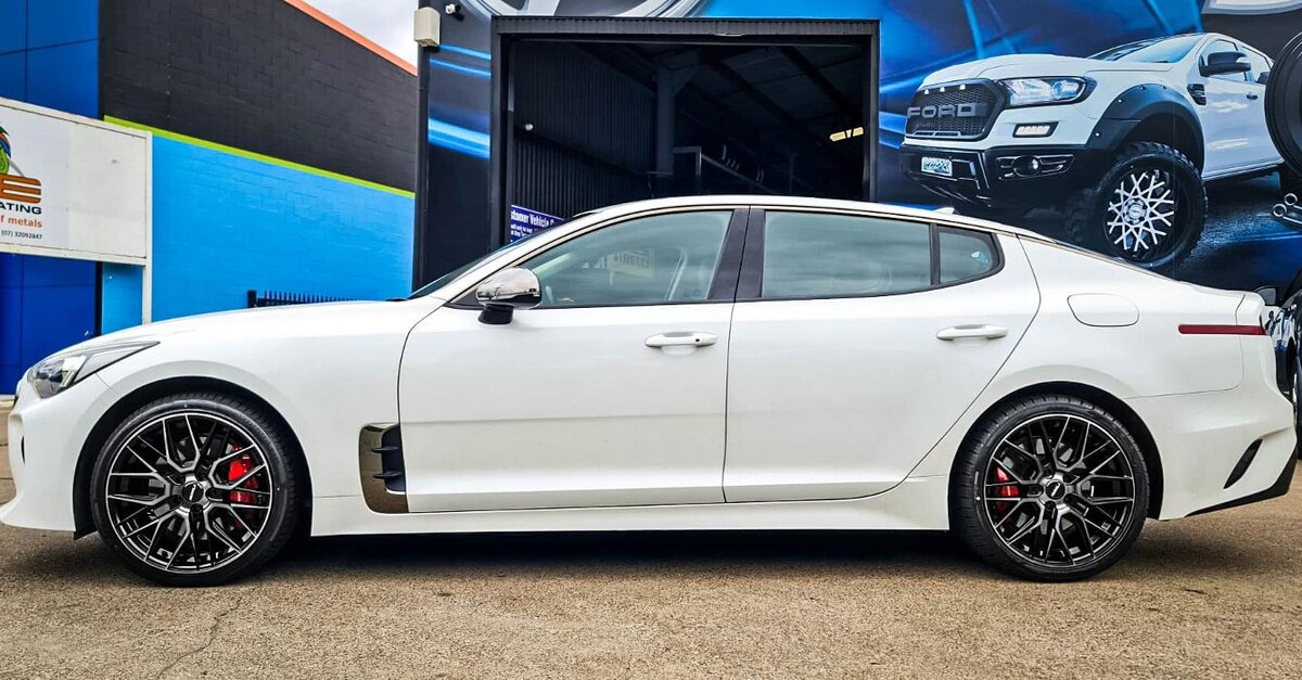 Images Ozzy Tyres Underwood | Southside Cheap Tyres | Brisbane Wheels and Tyres | 4x4 Rims