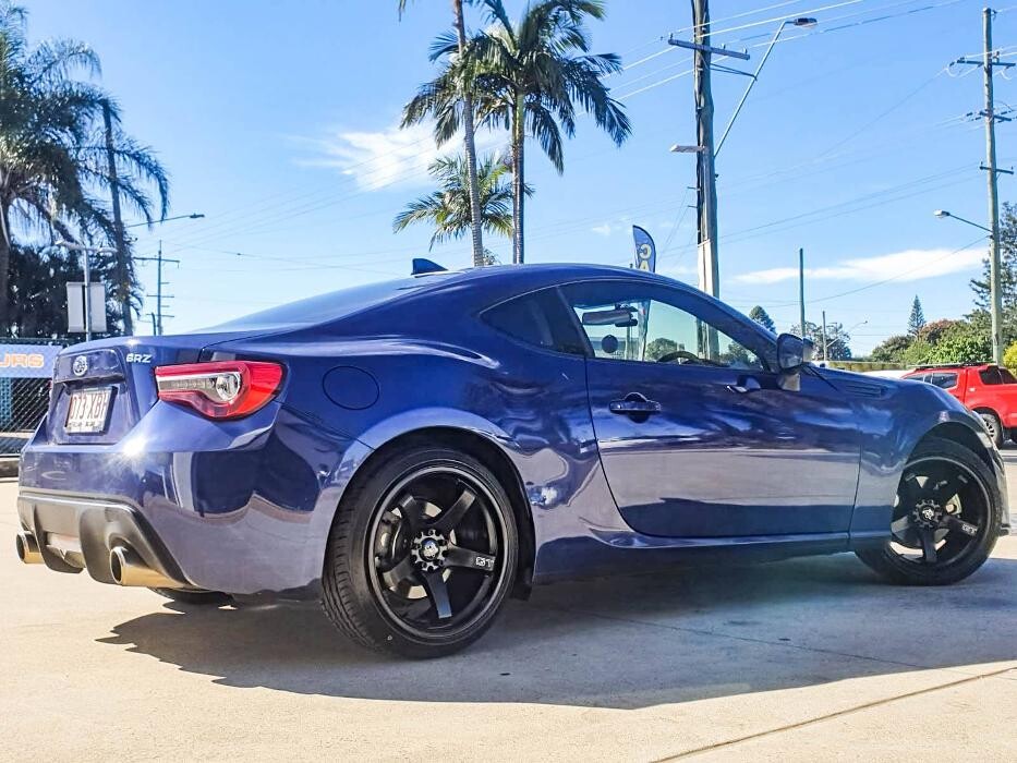 Images Ozzy Tyres Underwood | Southside Cheap Tyres | Brisbane Wheels and Tyres | 4x4 Rims