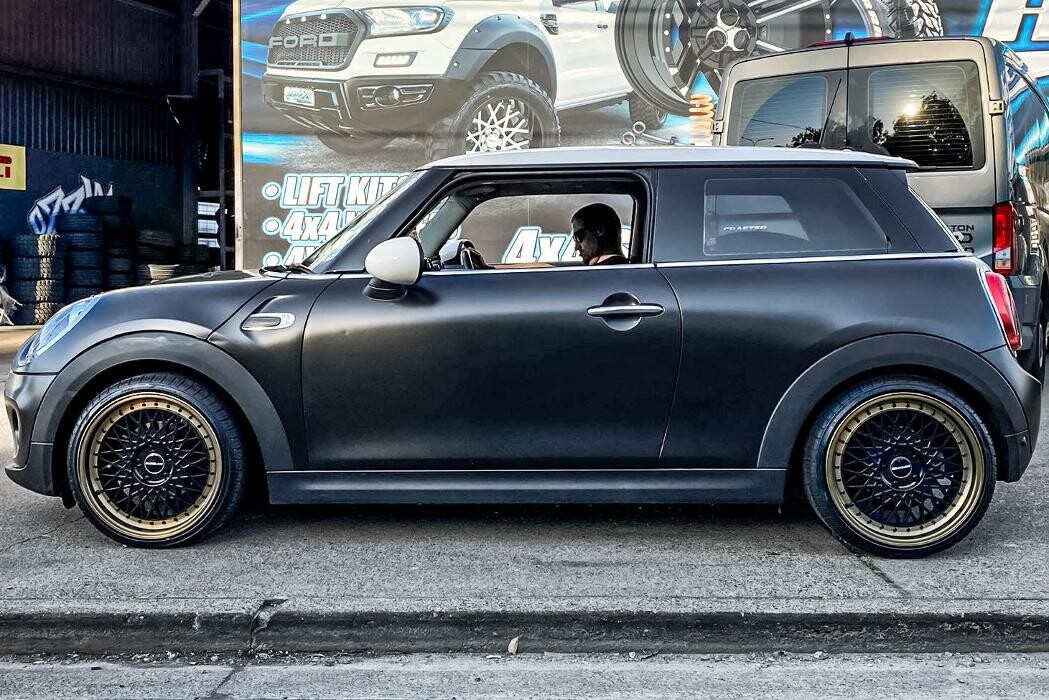 Images Ozzy Tyres Underwood | Southside Cheap Tyres | Brisbane Wheels and Tyres | 4x4 Rims