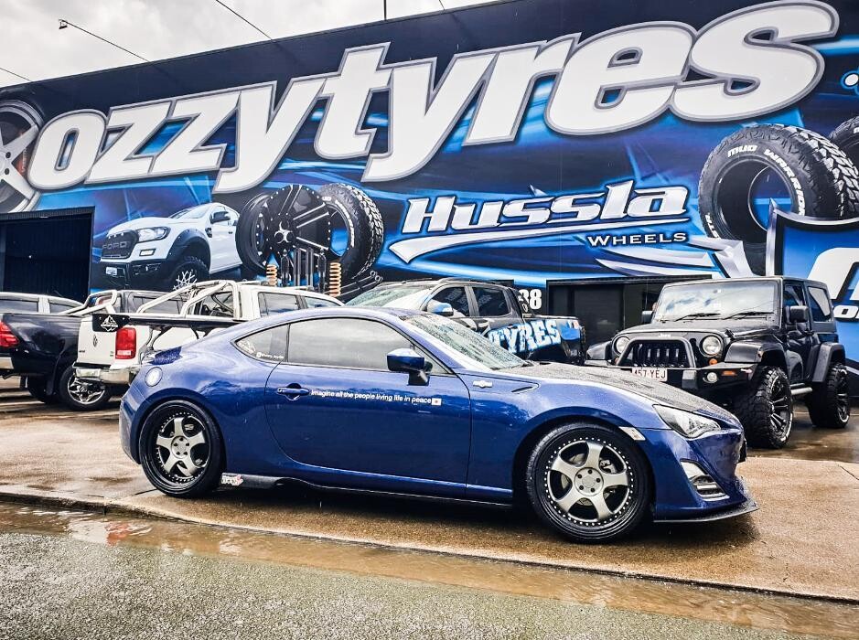 Images Ozzy Tyres Underwood | Southside Cheap Tyres | Brisbane Wheels and Tyres | 4x4 Rims