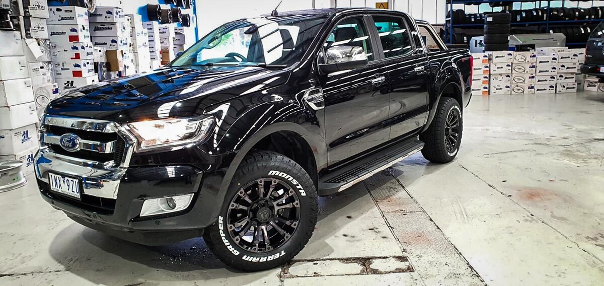 Images Ozzy Tyres Underwood | Southside Cheap Tyres | Brisbane Wheels and Tyres | 4x4 Rims