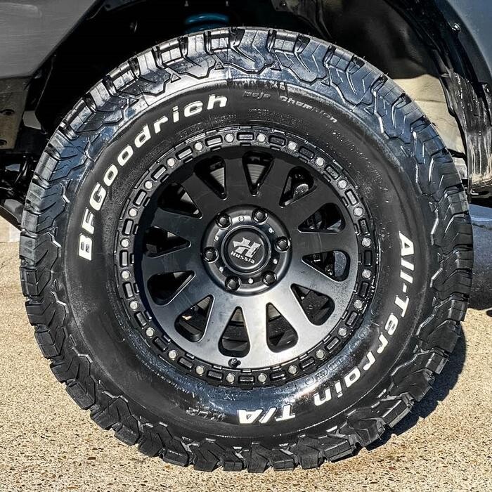 Images Ozzy Tyres Underwood | Southside Cheap Tyres | Brisbane Wheels and Tyres | 4x4 Rims