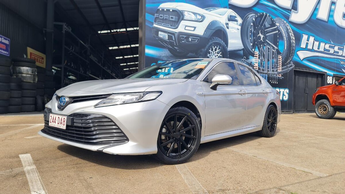 Images Ozzy Tyres Underwood | Southside Cheap Tyres | Brisbane Wheels and Tyres | 4x4 Rims