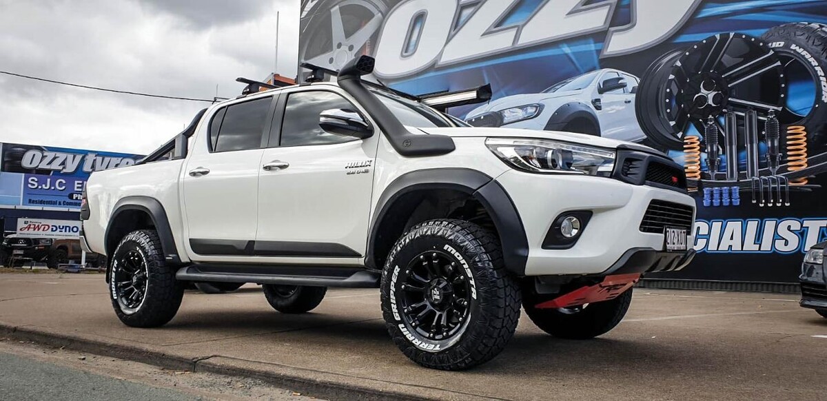 Images Ozzy Tyres Underwood | Southside Cheap Tyres | Brisbane Wheels and Tyres | 4x4 Rims