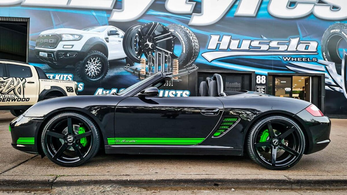 Images Ozzy Tyres Underwood | Southside Cheap Tyres | Brisbane Wheels and Tyres | 4x4 Rims