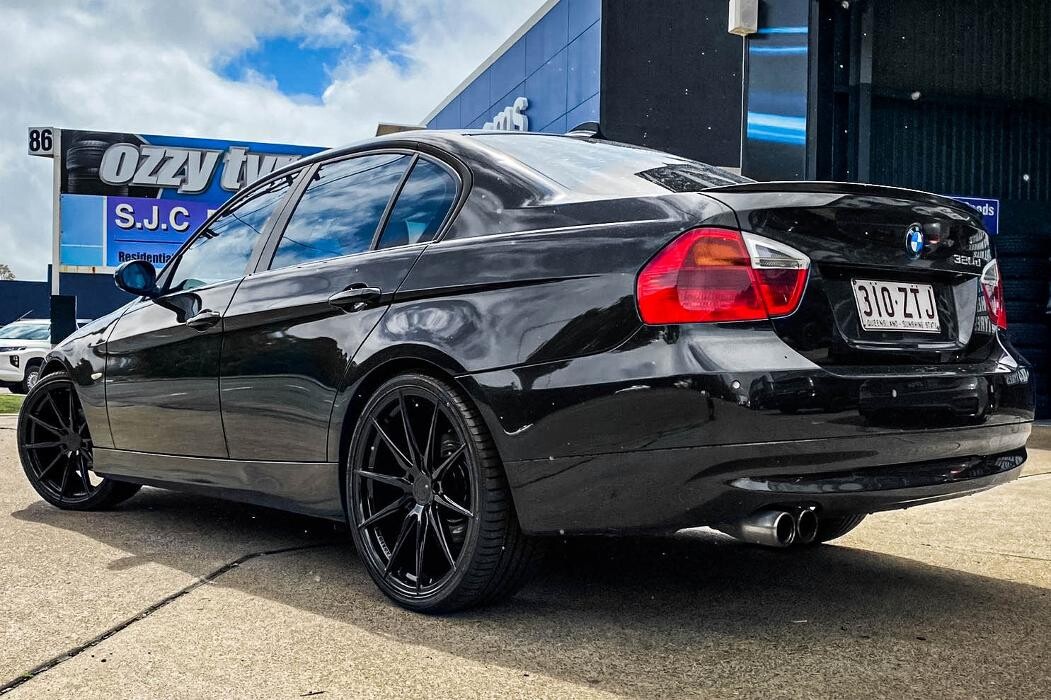 Images Ozzy Tyres Underwood | Southside Cheap Tyres | Brisbane Wheels and Tyres | 4x4 Rims