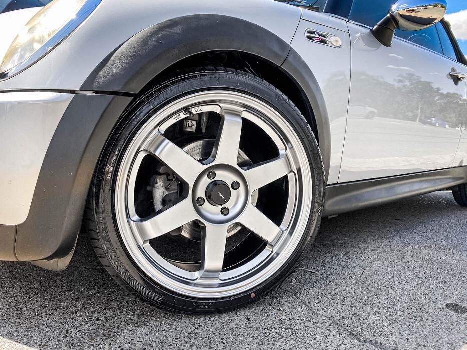 Images Ozzy Tyres Underwood | Southside Cheap Tyres | Brisbane Wheels and Tyres | 4x4 Rims