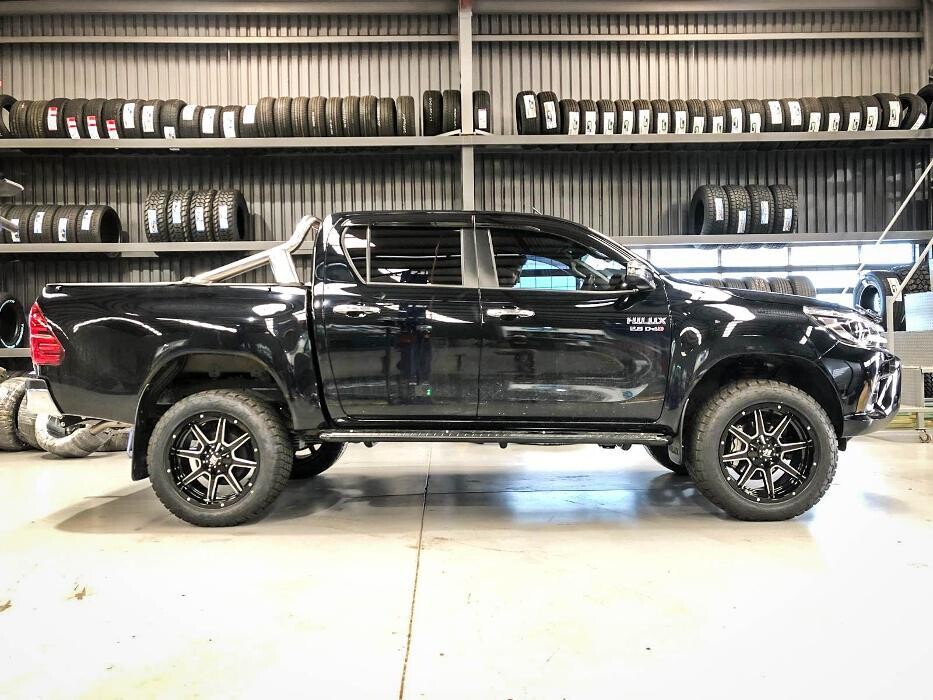 Images Ozzy Tyres Underwood | Southside Cheap Tyres | Brisbane Wheels and Tyres | 4x4 Rims