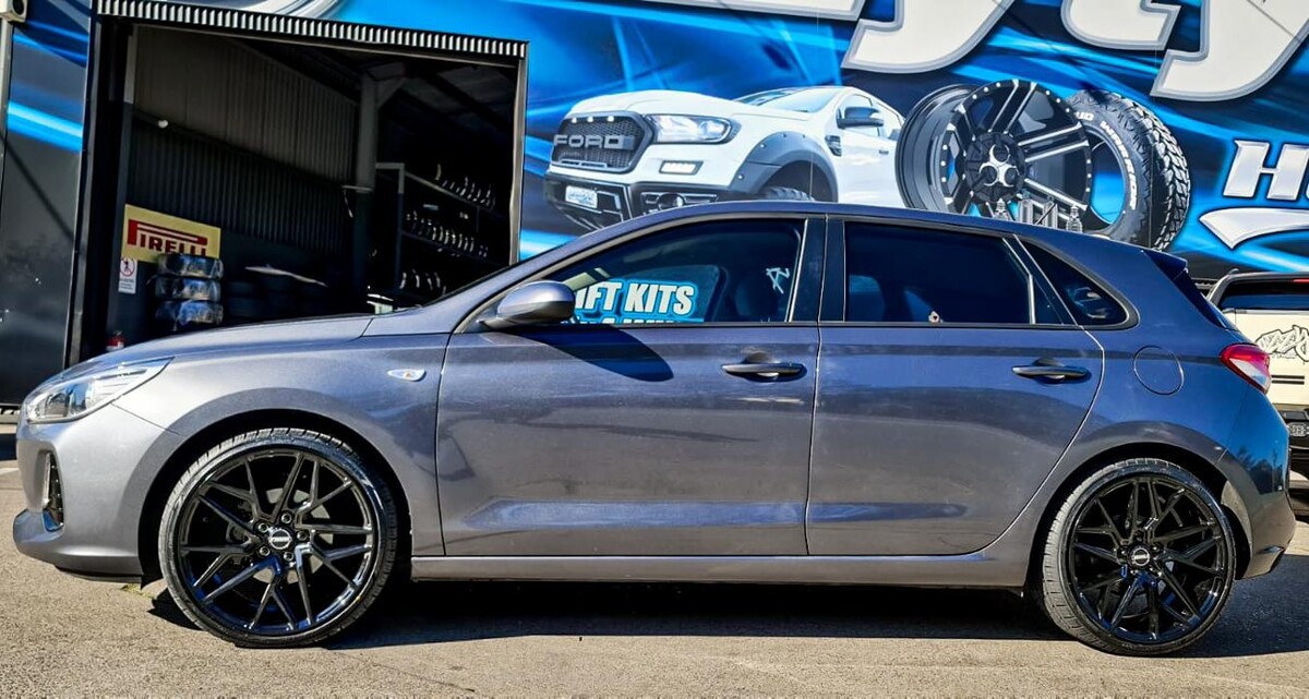 Images Ozzy Tyres Underwood | Southside Cheap Tyres | Brisbane Wheels and Tyres | 4x4 Rims