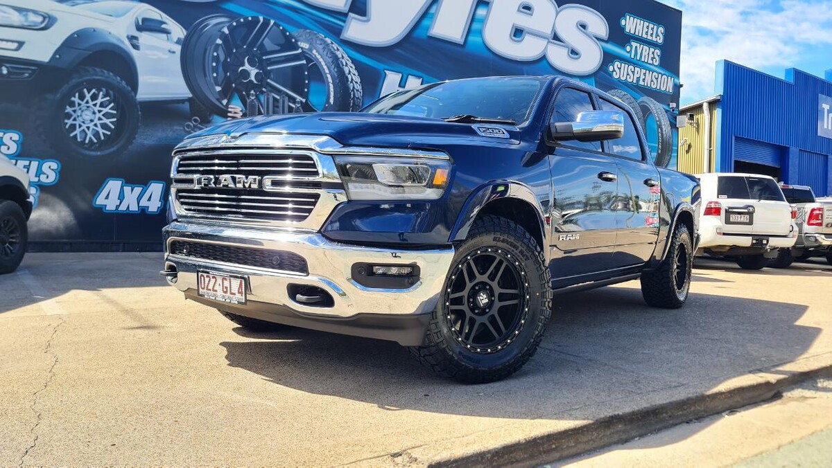 Images Ozzy Tyres Underwood | Southside Cheap Tyres | Brisbane Wheels and Tyres | 4x4 Rims