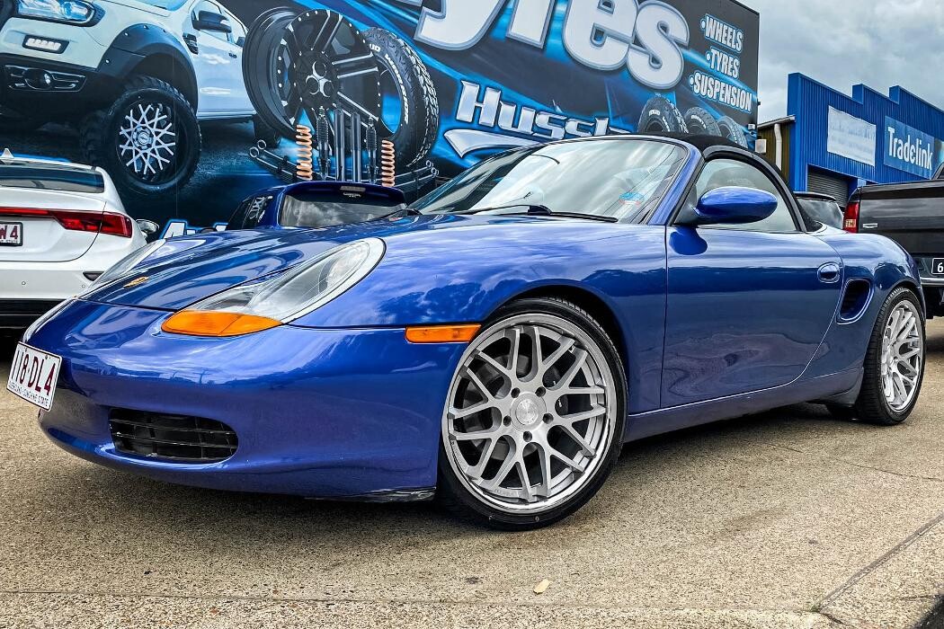 Images Ozzy Tyres Underwood | Southside Cheap Tyres | Brisbane Wheels and Tyres | 4x4 Rims