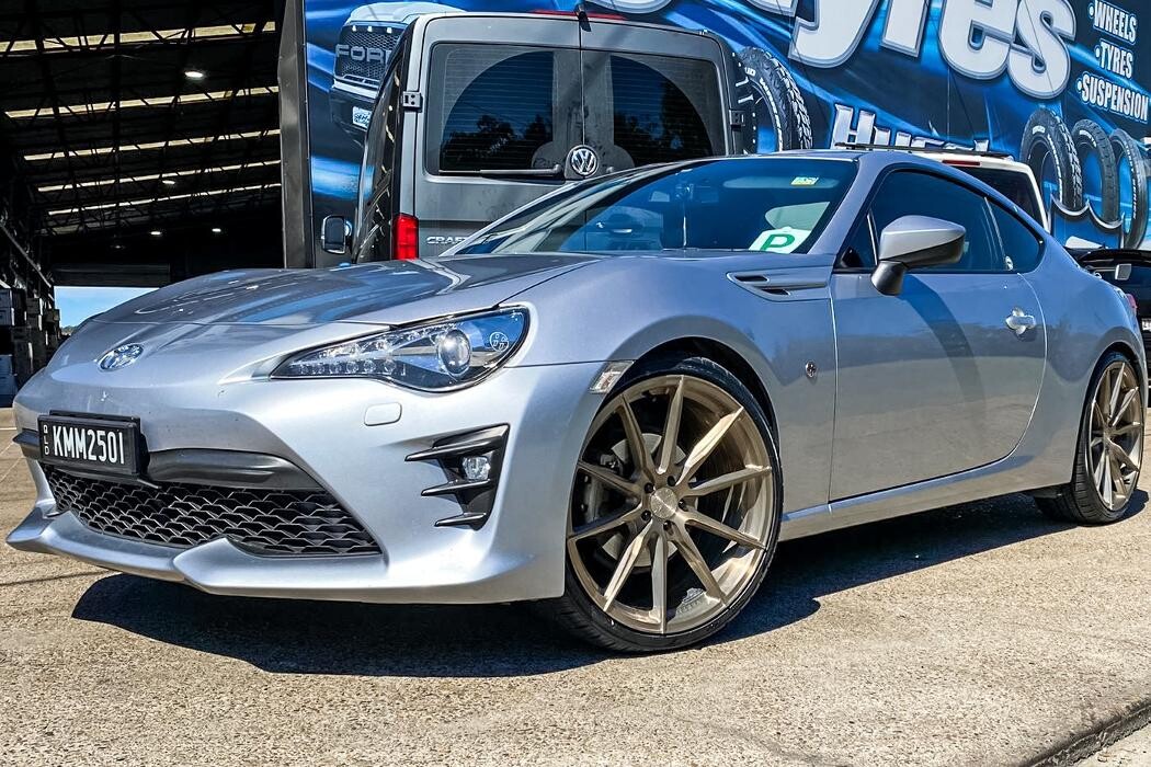 Images Ozzy Tyres Underwood | Southside Cheap Tyres | Brisbane Wheels and Tyres | 4x4 Rims