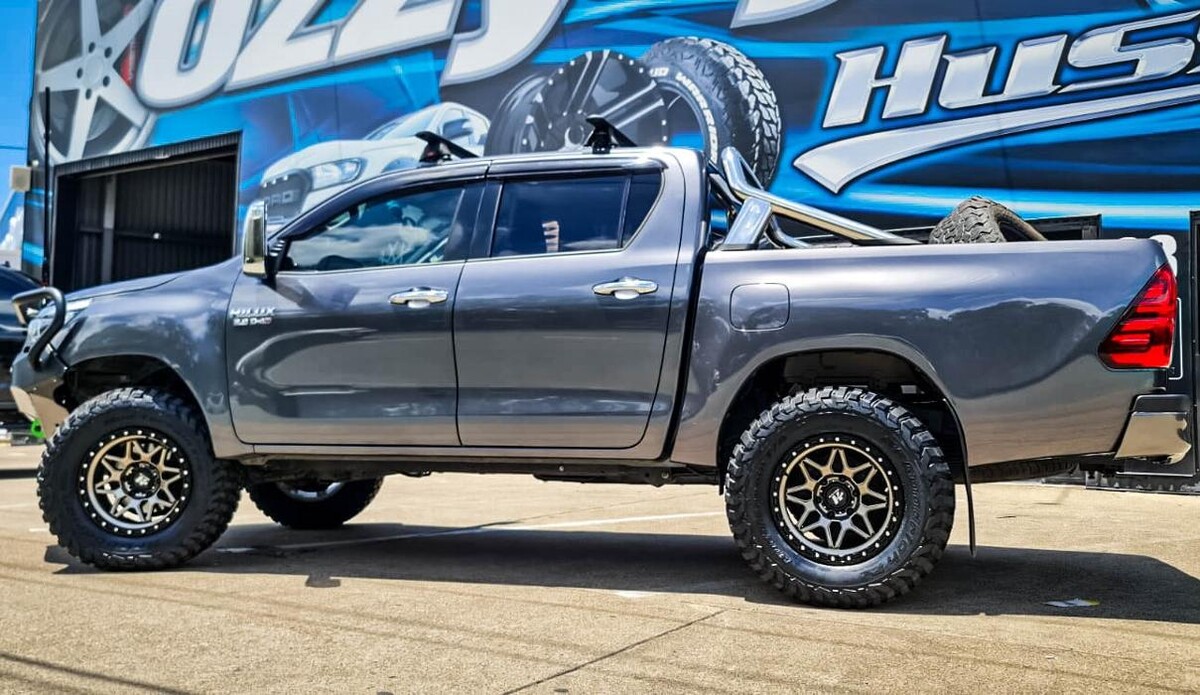 Images Ozzy Tyres Underwood | Southside Cheap Tyres | Brisbane Wheels and Tyres | 4x4 Rims