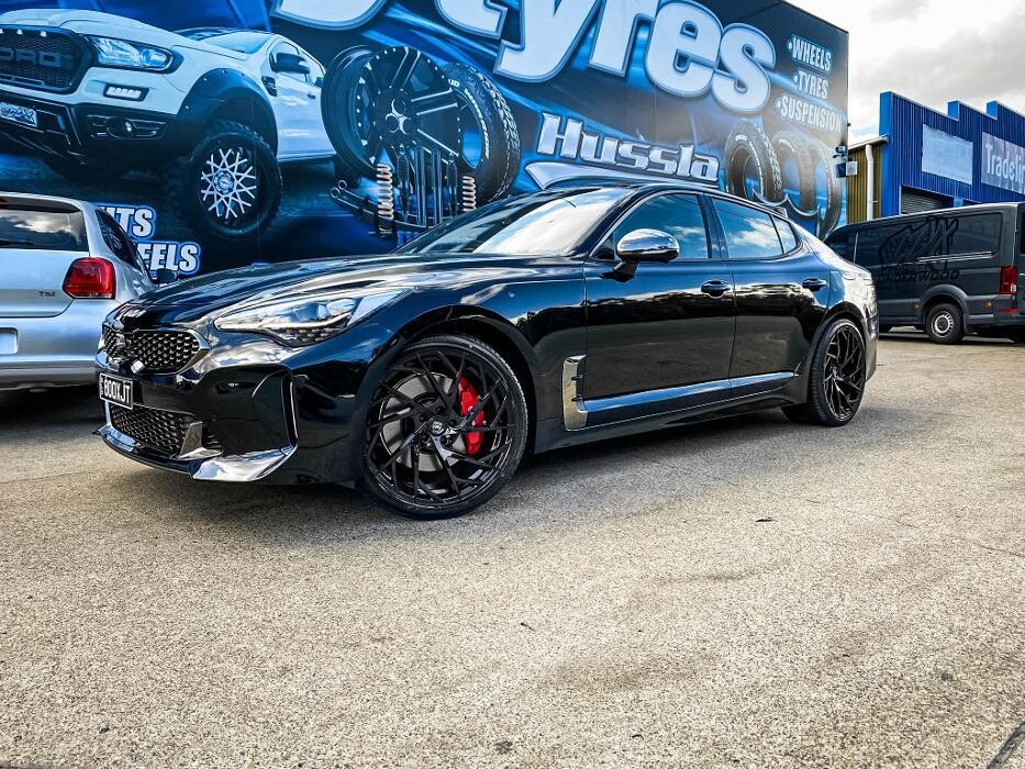 Images Ozzy Tyres Underwood | Southside Cheap Tyres | Brisbane Wheels and Tyres | 4x4 Rims