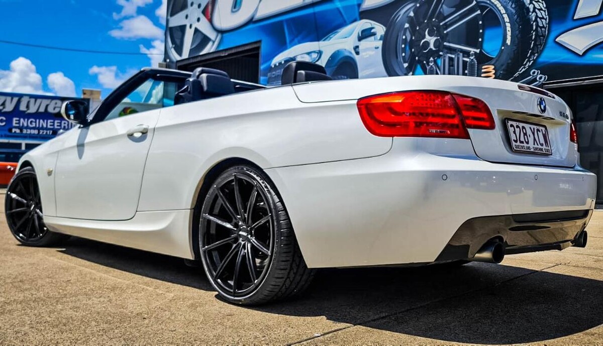 Images Ozzy Tyres Underwood | Southside Cheap Tyres | Brisbane Wheels and Tyres | 4x4 Rims