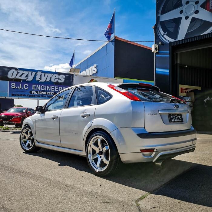 Images Ozzy Tyres Underwood | Southside Cheap Tyres | Brisbane Wheels and Tyres | 4x4 Rims