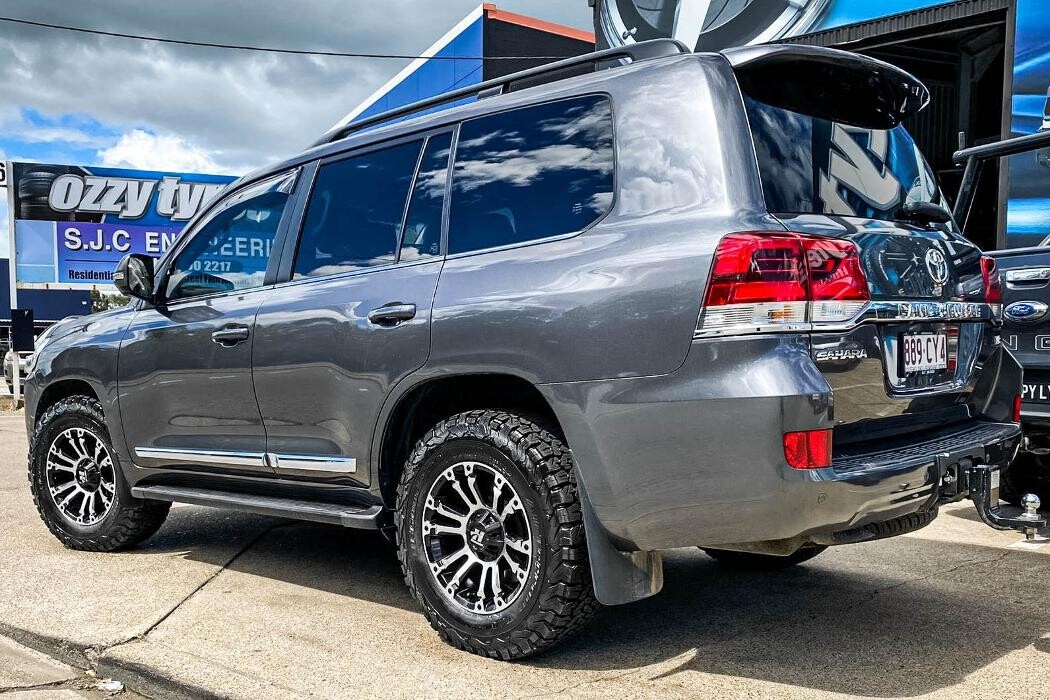 Images Ozzy Tyres Underwood | Southside Cheap Tyres | Brisbane Wheels and Tyres | 4x4 Rims