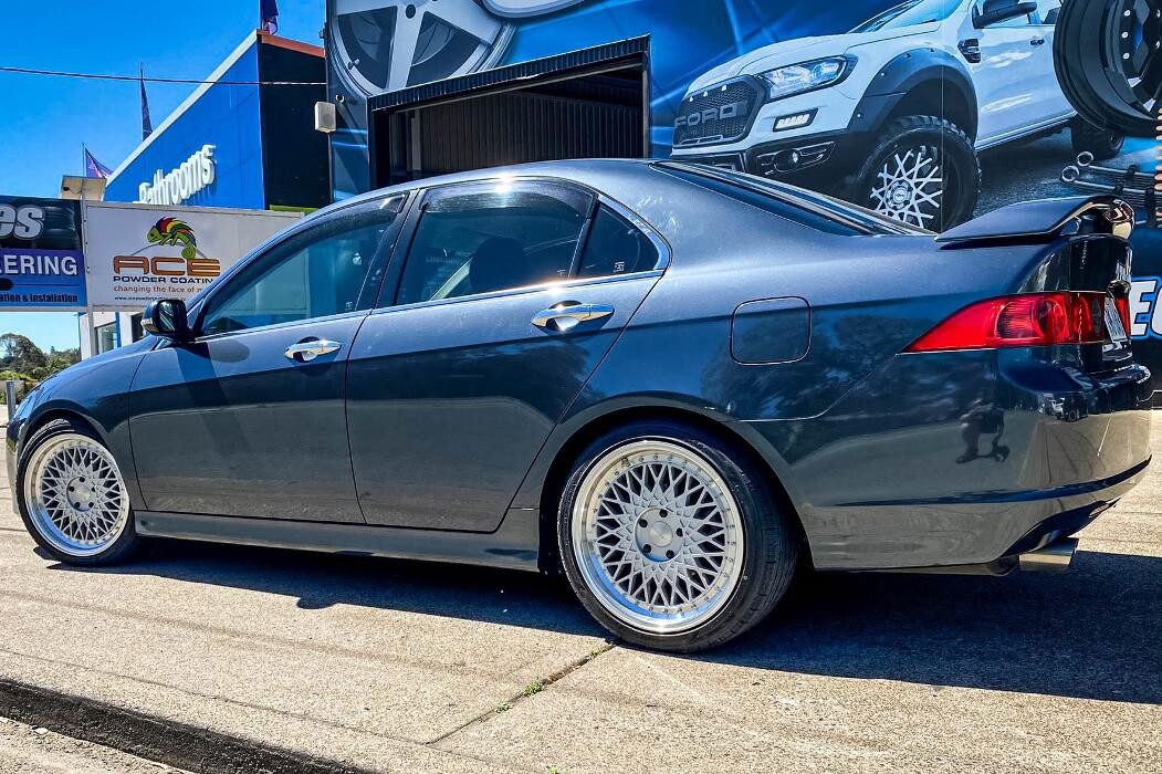 Images Ozzy Tyres Underwood | Southside Cheap Tyres | Brisbane Wheels and Tyres | 4x4 Rims