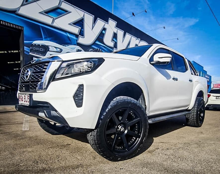 Images Ozzy Tyres Underwood | Southside Cheap Tyres | Brisbane Wheels and Tyres | 4x4 Rims