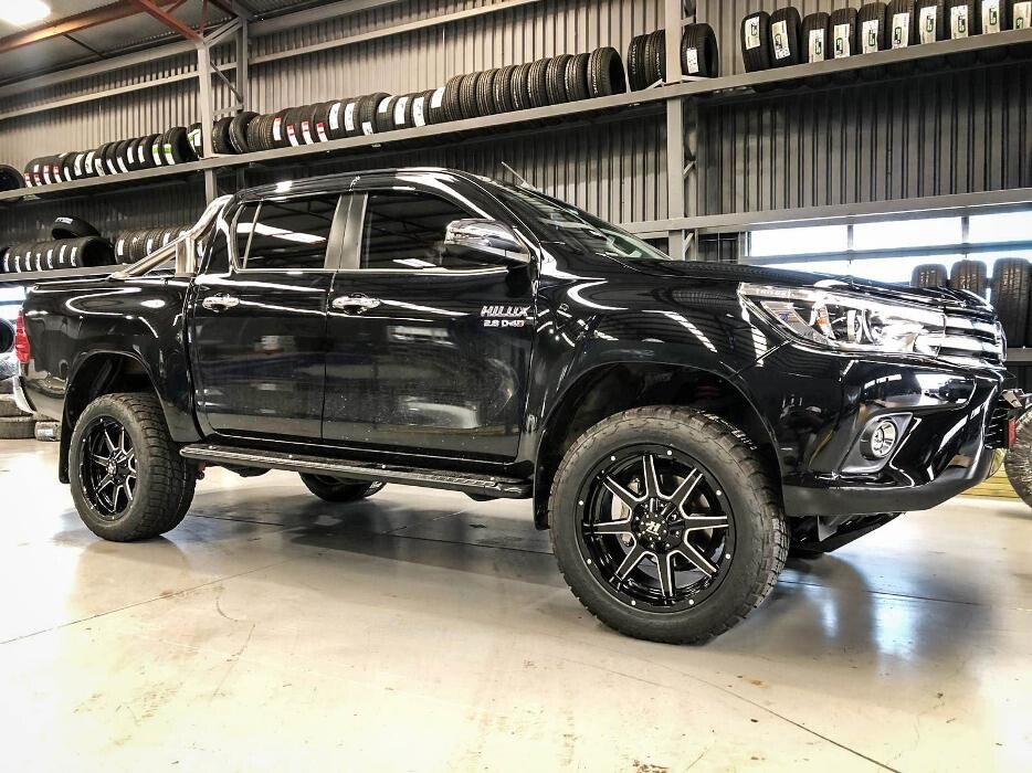 Images Ozzy Tyres Underwood | Southside Cheap Tyres | Brisbane Wheels and Tyres | 4x4 Rims