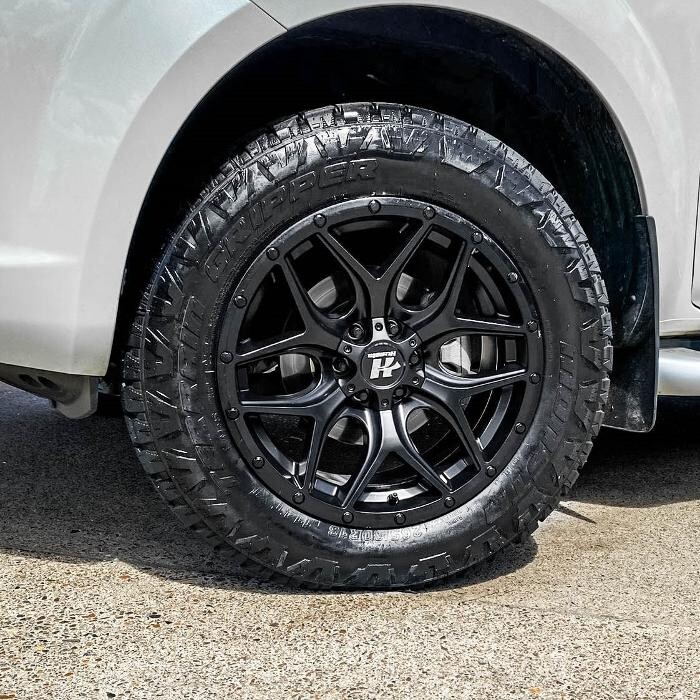 Images Ozzy Tyres Underwood | Southside Cheap Tyres | Brisbane Wheels and Tyres | 4x4 Rims