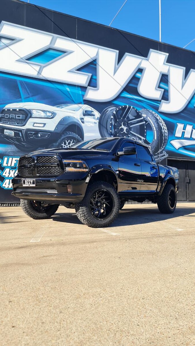 Images Ozzy Tyres Underwood | Southside Cheap Tyres | Brisbane Wheels and Tyres | 4x4 Rims