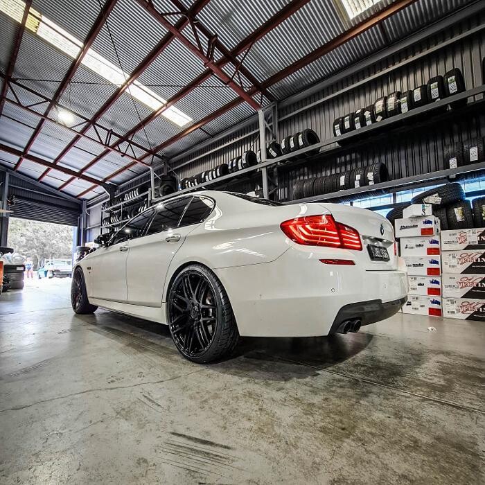 Images Ozzy Tyres Underwood | Southside Cheap Tyres | Brisbane Wheels and Tyres | 4x4 Rims