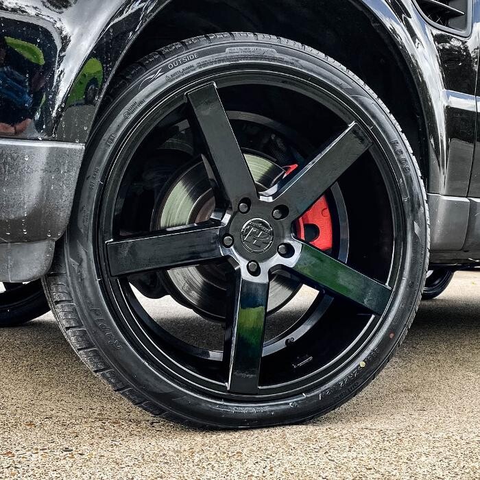 Images Ozzy Tyres Underwood | Southside Cheap Tyres | Brisbane Wheels and Tyres | 4x4 Rims