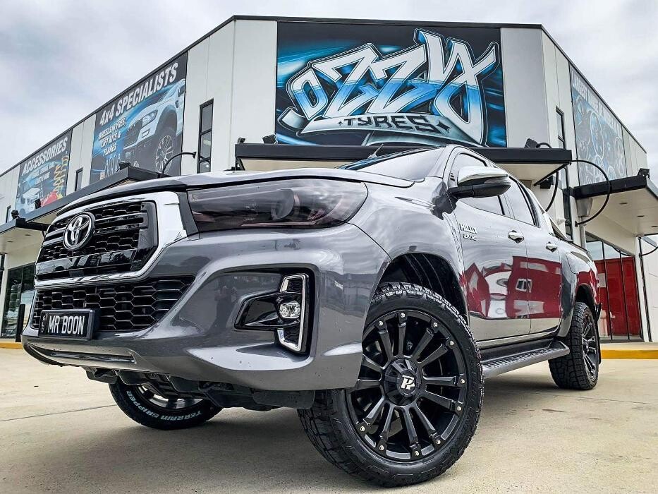 Images Ozzy Tyres Underwood | Southside Cheap Tyres | Brisbane Wheels and Tyres | 4x4 Rims