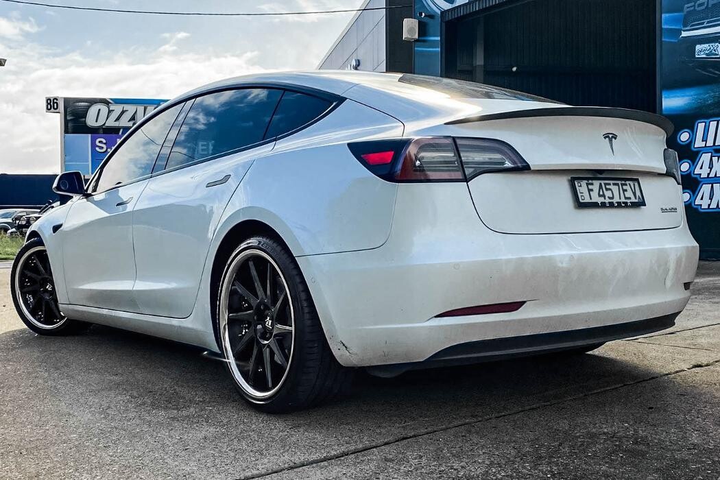 Images Ozzy Tyres Underwood | Southside Cheap Tyres | Brisbane Wheels and Tyres | 4x4 Rims