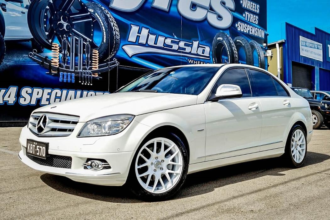 Images Ozzy Tyres Underwood | Southside Cheap Tyres | Brisbane Wheels and Tyres | 4x4 Rims