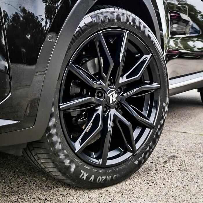 Images Ozzy Tyres Underwood | Southside Cheap Tyres | Brisbane Wheels and Tyres | 4x4 Rims