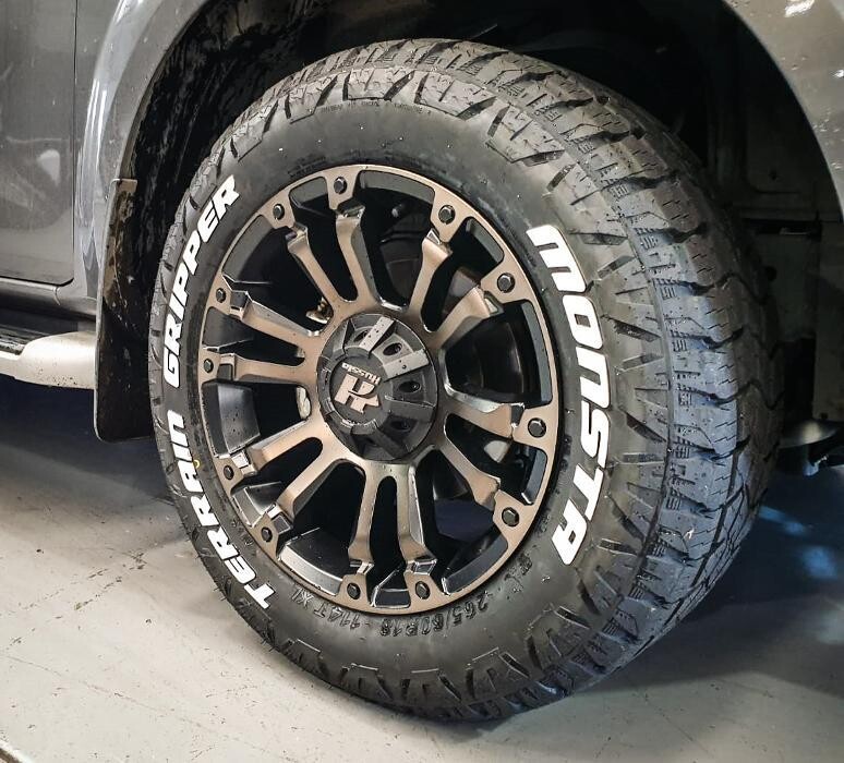 Images Ozzy Tyres Underwood | Southside Cheap Tyres | Brisbane Wheels and Tyres | 4x4 Rims