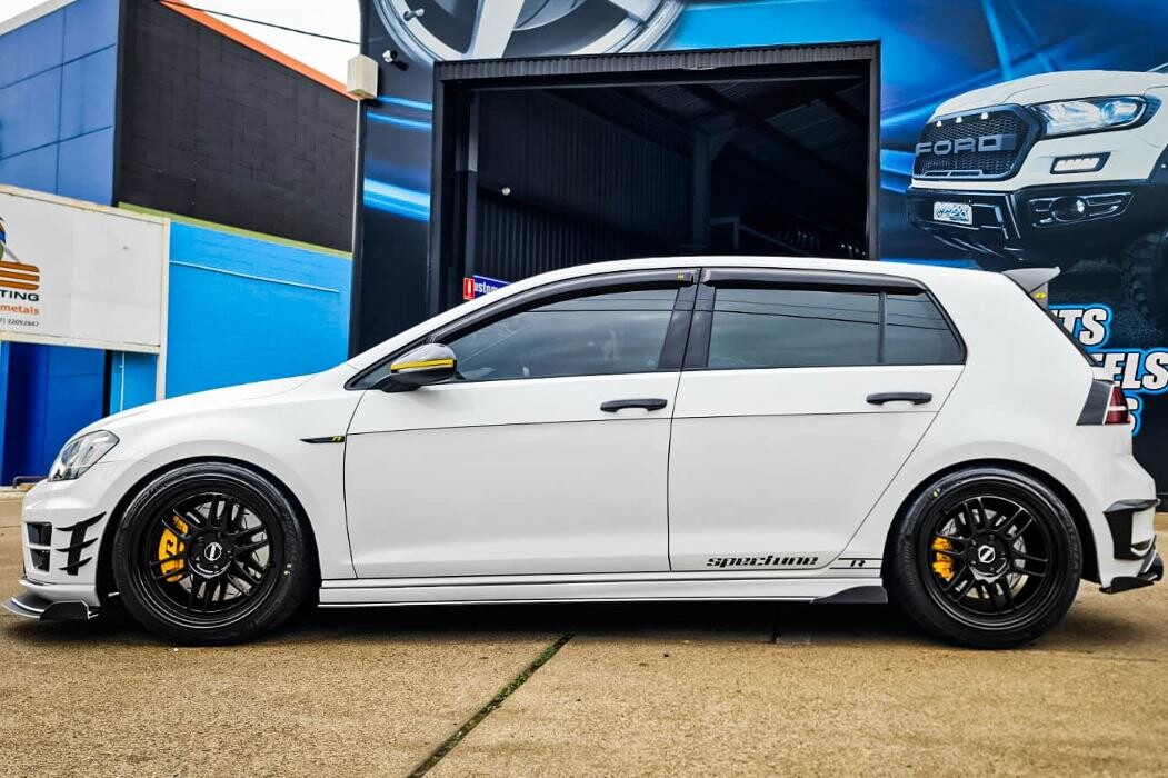 Images Ozzy Tyres Underwood | Southside Cheap Tyres | Brisbane Wheels and Tyres | 4x4 Rims