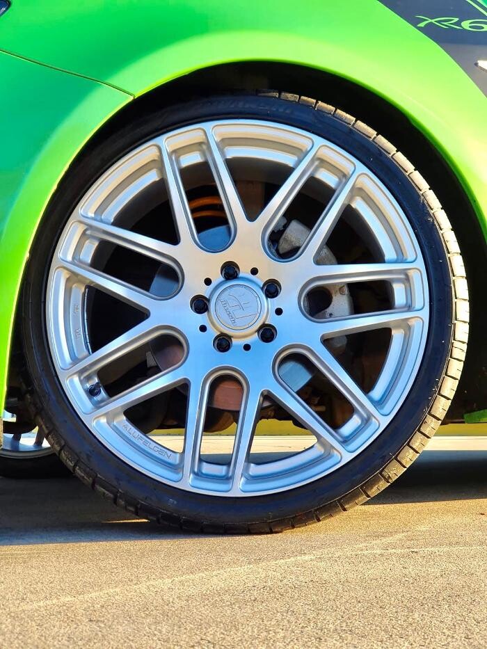 Images Ozzy Tyres Underwood | Southside Cheap Tyres | Brisbane Wheels and Tyres | 4x4 Rims