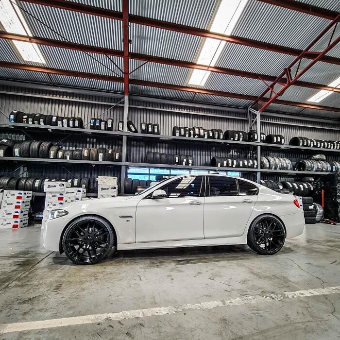 Images Ozzy Tyres Underwood | Southside Cheap Tyres | Brisbane Wheels and Tyres | 4x4 Rims