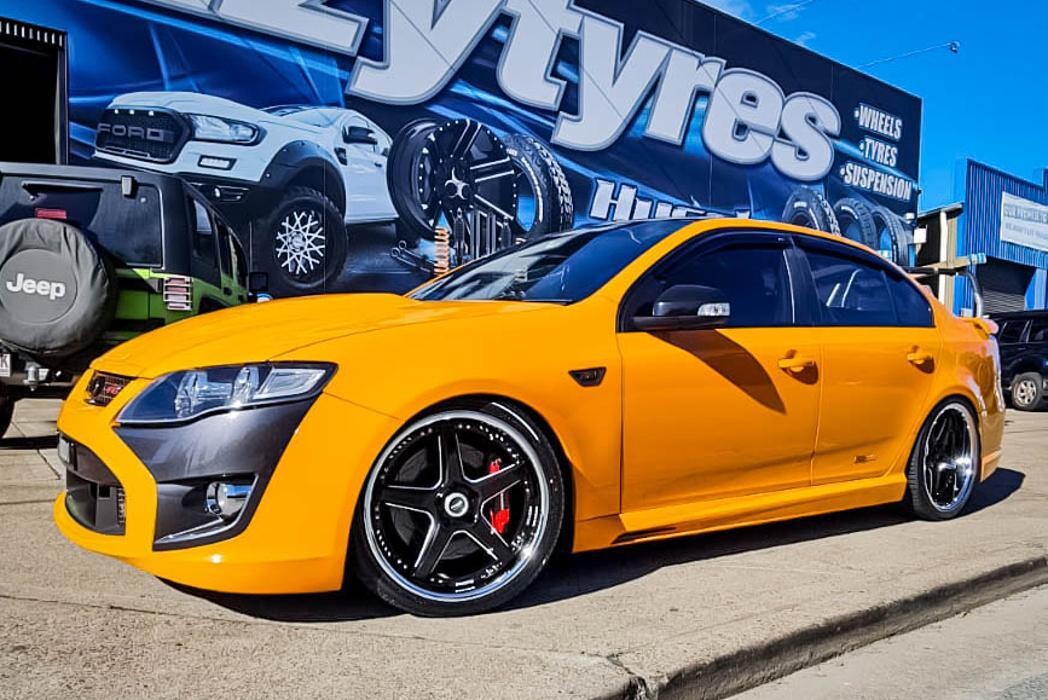 Images Ozzy Tyres Underwood | Southside Cheap Tyres | Brisbane Wheels and Tyres | 4x4 Rims