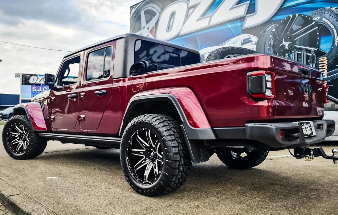 Images Ozzy Tyres Underwood | Southside Cheap Tyres | Brisbane Wheels and Tyres | 4x4 Rims