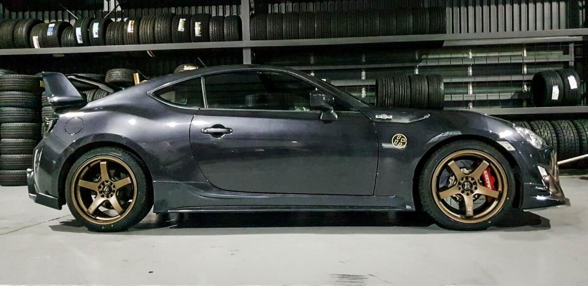 Images Ozzy Tyres Underwood | Southside Cheap Tyres | Brisbane Wheels and Tyres | 4x4 Rims