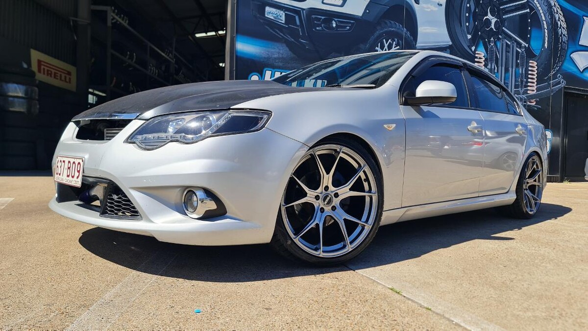 Images Ozzy Tyres Underwood | Southside Cheap Tyres | Brisbane Wheels and Tyres | 4x4 Rims