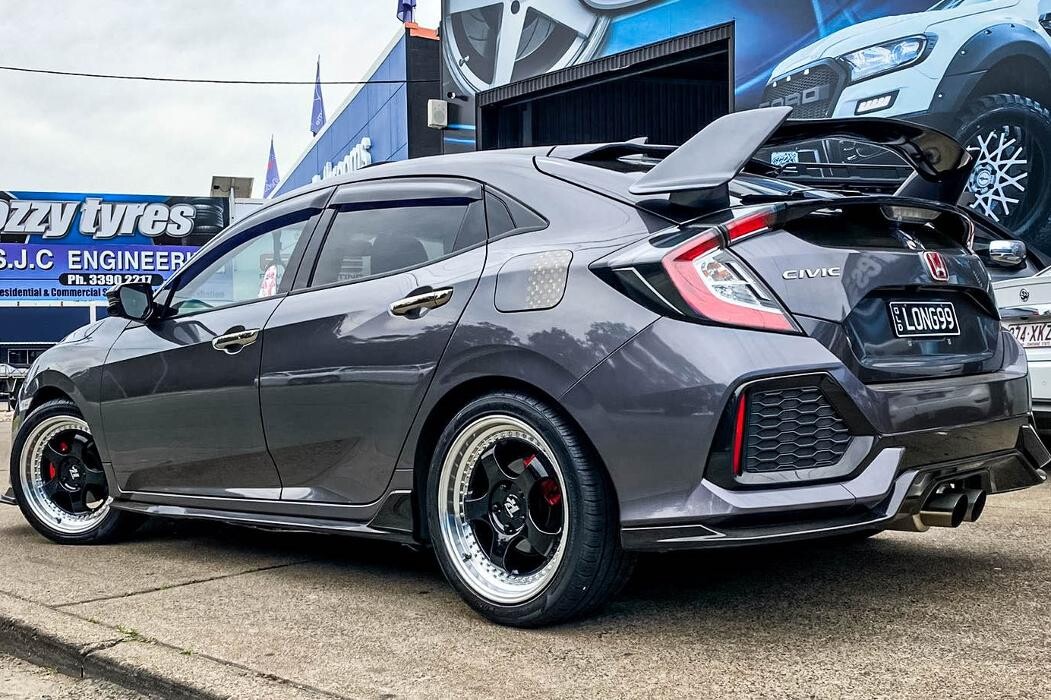 Images Ozzy Tyres Underwood | Southside Cheap Tyres | Brisbane Wheels and Tyres | 4x4 Rims