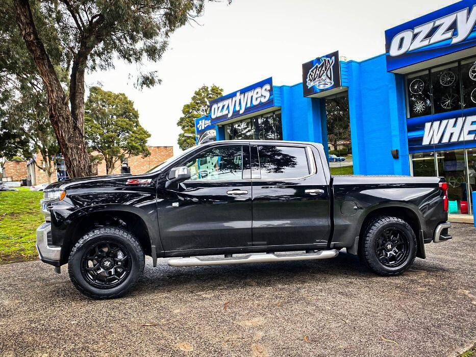 Images Ozzy Tyres Underwood | Southside Cheap Tyres | Brisbane Wheels and Tyres | 4x4 Rims