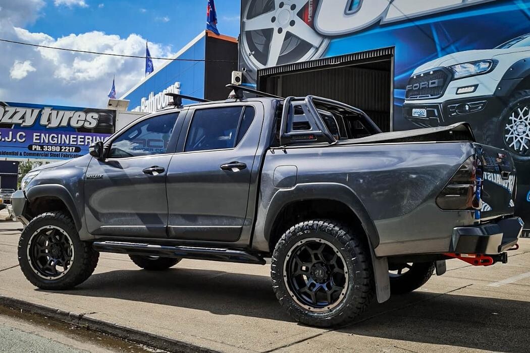 Images Ozzy Tyres Underwood | Southside Cheap Tyres | Brisbane Wheels and Tyres | 4x4 Rims