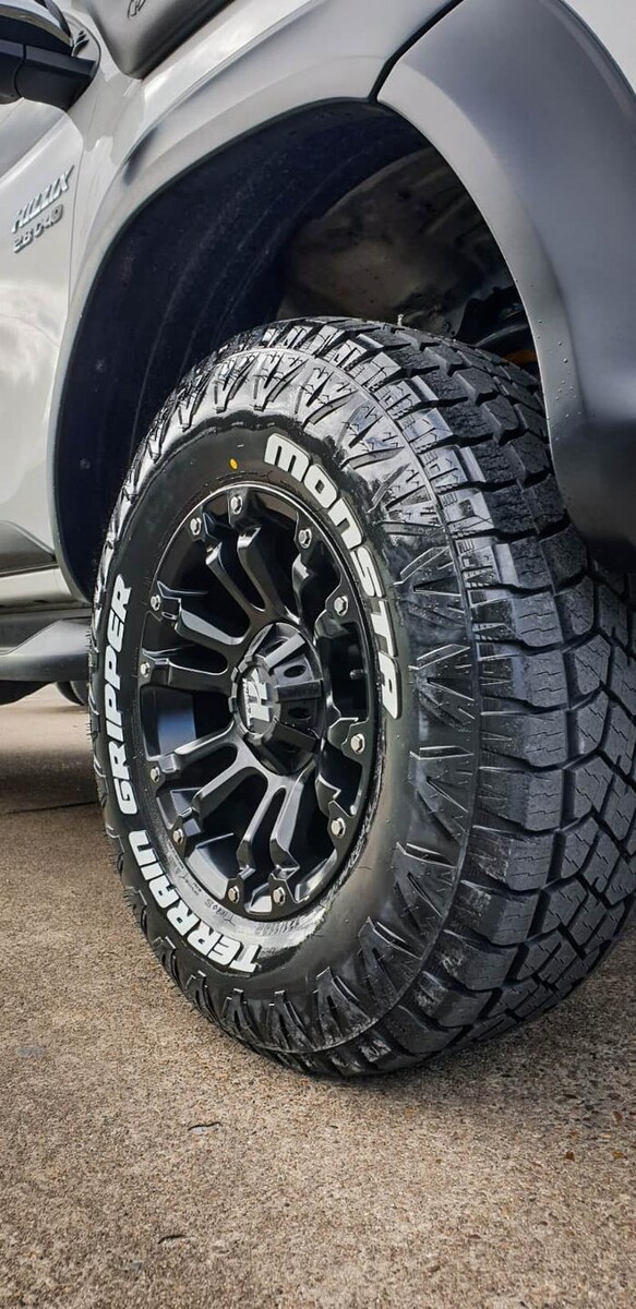 Images Ozzy Tyres Underwood | Southside Cheap Tyres | Brisbane Wheels and Tyres | 4x4 Rims